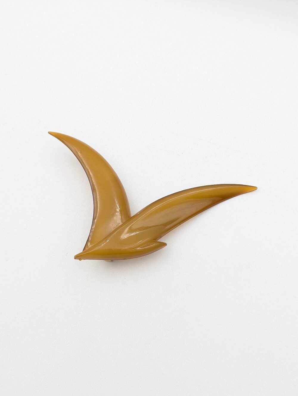 Vintage Buch Deichmann Copenhagen # 4 acrylic 1980s bird brooch pin